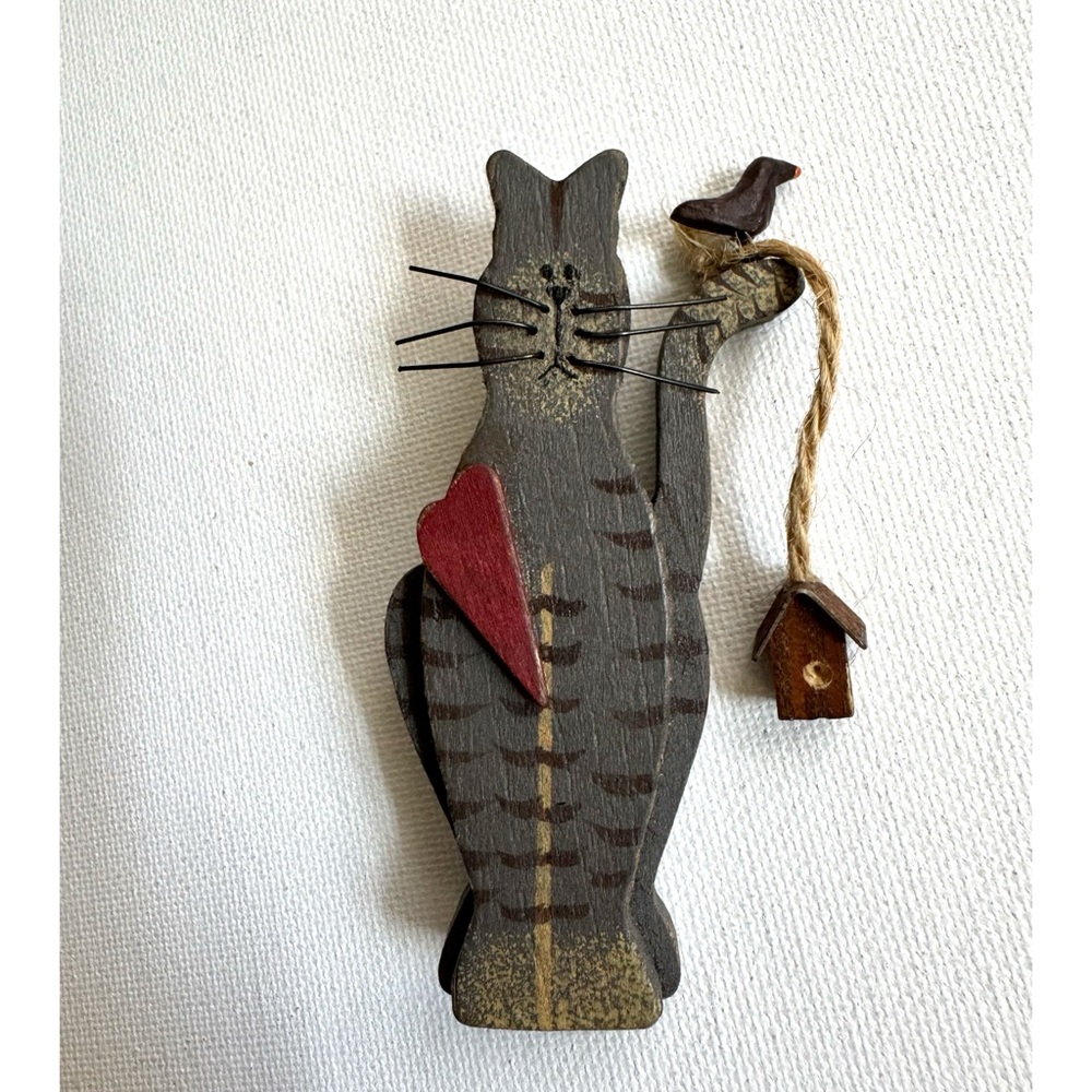 Vtg Handmade Folk Art Cat Brooch Wood Birdhouse Heart Primitive Pin